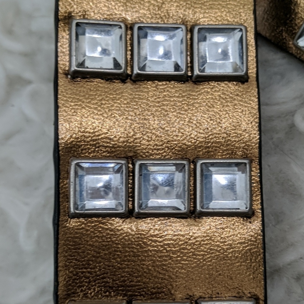 NWOT ~ Bronze Metallic Retro Inspired Belt - Picture 4 of 7